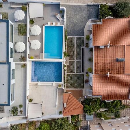 Holiday Home Lolina,Sea On A Palm! Heated Pool トロギール エクステリア 写真